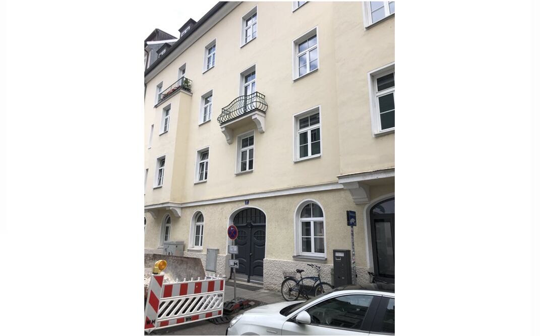 Edificio en Múnich donde está el departamento de la esposa de Lozoya; Marielle Eckes no estuvo presente durante el cateo. Foto: Stefan Kürthy / BILD