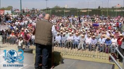 Echan porras a Alfaro en evento con el presidente López Obrador
