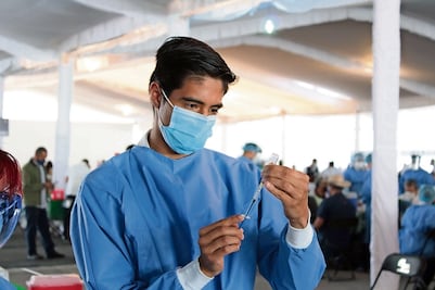 ¿Cúal es la aplicación correcta de las vacunas? Esto dice la Secretaría Salud