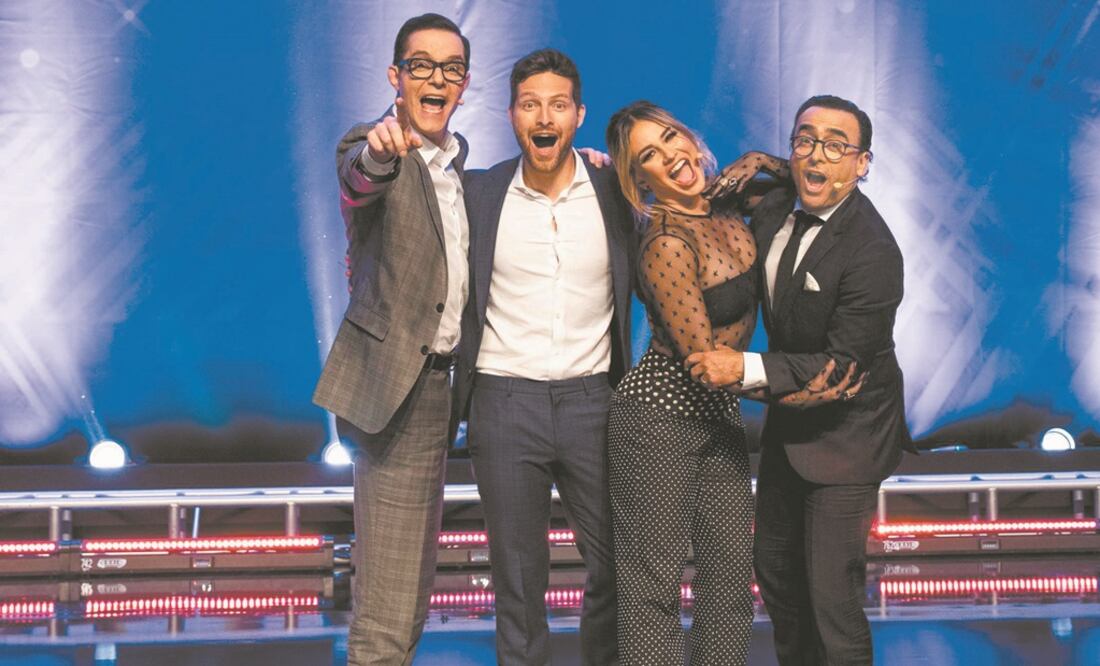 Comparte su papel de juez con Horacio Villalobos, Eddy Vilard (conductor) y Adal Ramones. Foto: AZTECA