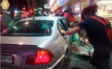 Mujer pierde una pierna tras ser arrollada por conductor de un BMW que se estrelló contra una tienda en la GAM