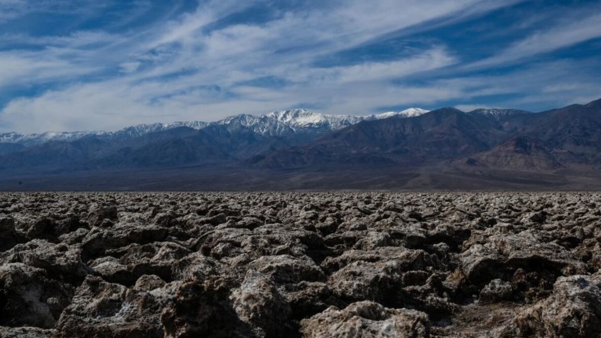 La vegetación es casi inexistente en las planicies del valle de la Muerte. Foto: Getty Images vía BBC
