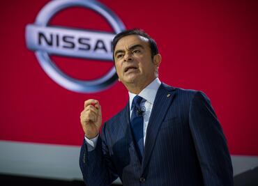 Culpan a siete personas por el escape de Carlos Ghosn de Japón