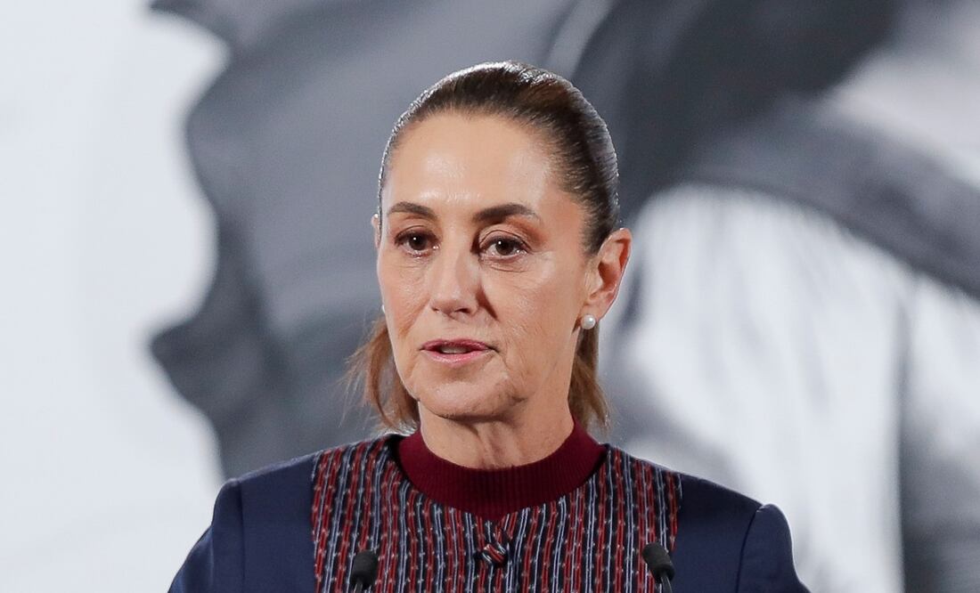 Claudia Sheinbaum en su conferencia matutina del 18 de noviembre de 2025. Foto: EFE/ Isaac Esquivel