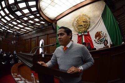 Buscan prohibir acceso de niños a corridas de toros en Michoacán