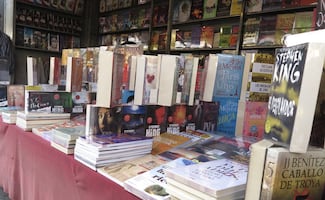 PAN exige a SEP investigación por "huachicol de libros" en México; con ejemplares pirata, ve riesgo en formación profesional