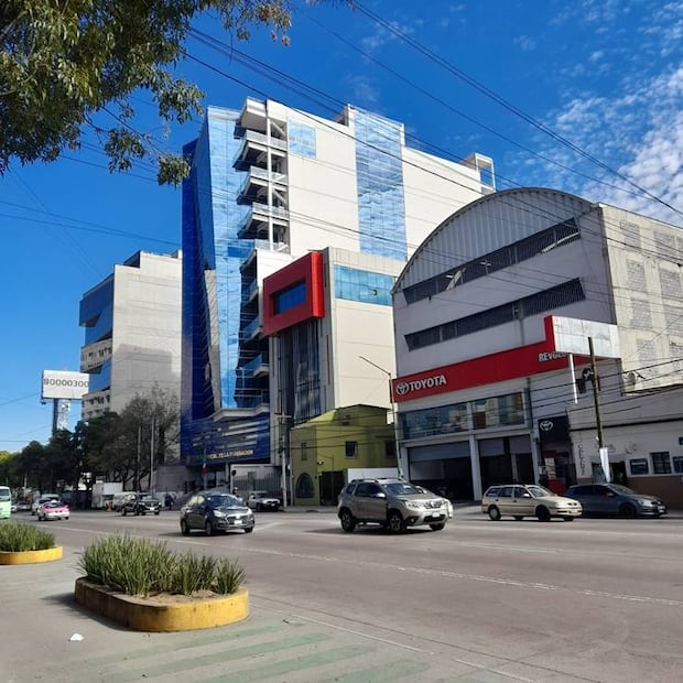 Avenida Revolución a la altura de San Pedro de los Pinos en la actualidad. Crédito: Daniela Osorio.