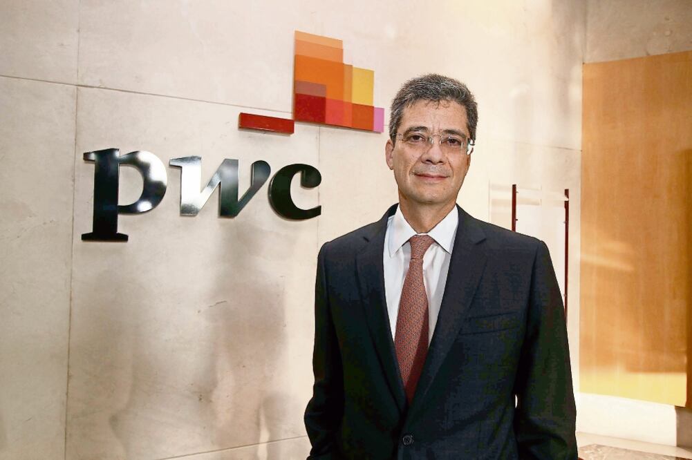 Mauricio Hurtado, socio director de PwC México