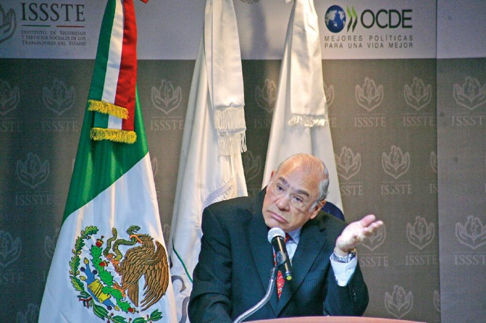 José Ángel Gurría, secretario general de la OCDE, dijo que promover reformas a favor de la competencia puede beneficiar a los países latinoamericanos (ARCHIVO EL UNIVERSAL)