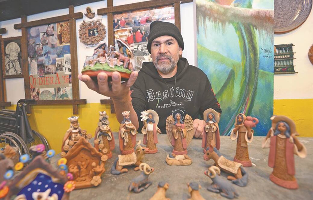 En los talleres de esta localidad artesanos se dedican a dar vida a la Virgen María, San José y el Niño Dios. FOTOS: JORGE ALVARADO. EL UNIVERSAL 