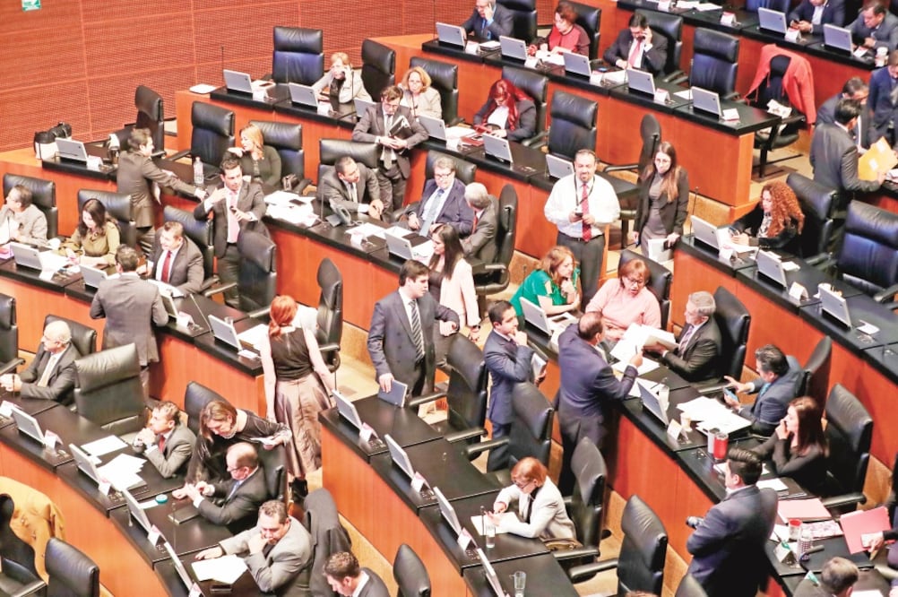 En el Senado, legisladores del PAN solicitaron el apoyo del pleno para que la Cámara Alta y el Presidente reconozcan a Juan Guaidó como presidente encargado de Venezuela. (LUCÍA GODÍNEZ. EL UNIVERSAL)