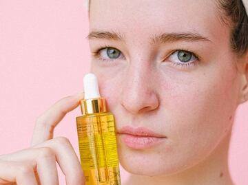 Los 5 mejores sérums del momento para rejuvenecer la piel