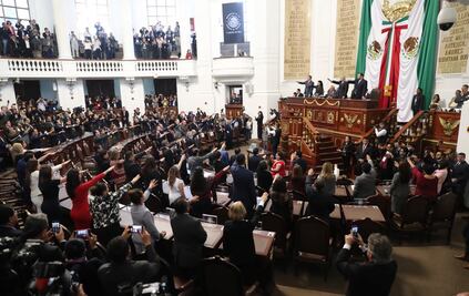 Instalan primer Congreso de la Ciudad de México