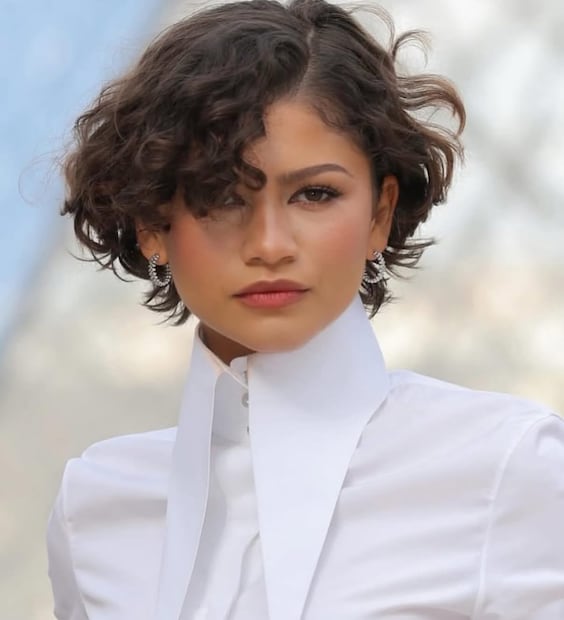 Zendaya con un corte bixie. Foto: Instagram @ursulastephen