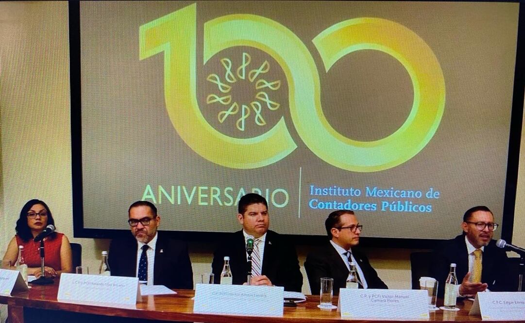 Integrantes del organismo hicieron ver que la autoridad fiscal tiene toda la facultad de proponer a Salinas Pliego un acuerdo con base en lo que tendría que pagar con multas, actualizaciones y recargos. Foto: Especial