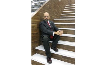 "Best seller solo significa que se vende más": Carlos Ruiz Zafón