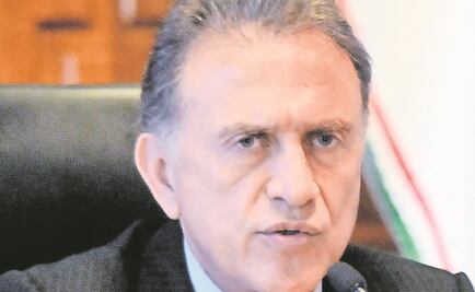 Yunes debería aprender de su esposa, la primera dama