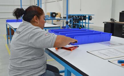 Producción industrial tiene débil crecimiento en agosto