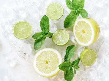 Los beneficios de tomar jugo de limón