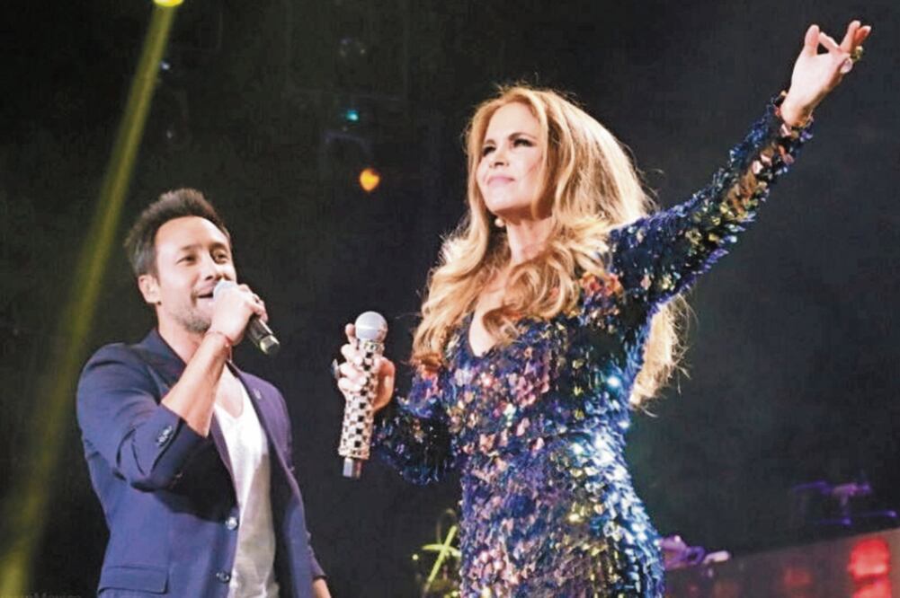 Con el cantante argentino Luciano Pereyra interpretó “Como tú”. Foto: TWITTER