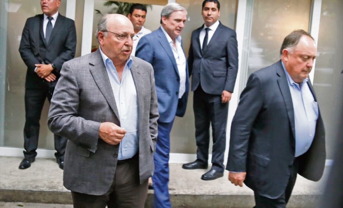 Líderes del Grupo Monterrey se reunieron con el virtual presidente electo en un restaurante de la colonia Roma, donde abordaron el tema del empleo (AGUSTÍN SALINAS. EL UNIVERSAL)