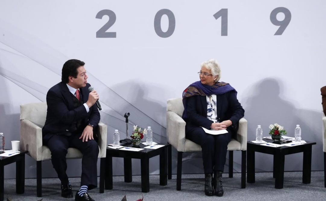 El diputado Mario Delgado y la titular de Segob, Olga Sánchez Cordero. Foto: Diego Simón/EL UNIVERSAL 