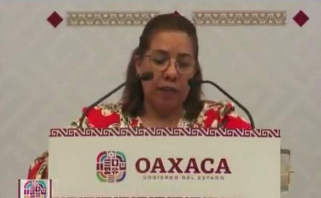 Leticia Elsa Reyes López, titular de la Secretaría de la Honestidad del gobierno de Oaxaca, reveló que se detectaron irregularidades en el SOAPA (01/04/2025). Foto: Especial
