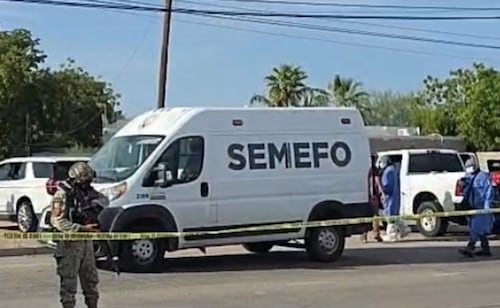 Hallan cuerpos de 3 personas dentro de un vehículo en Hermosillo; Fiscalía de Sonora ya investiga