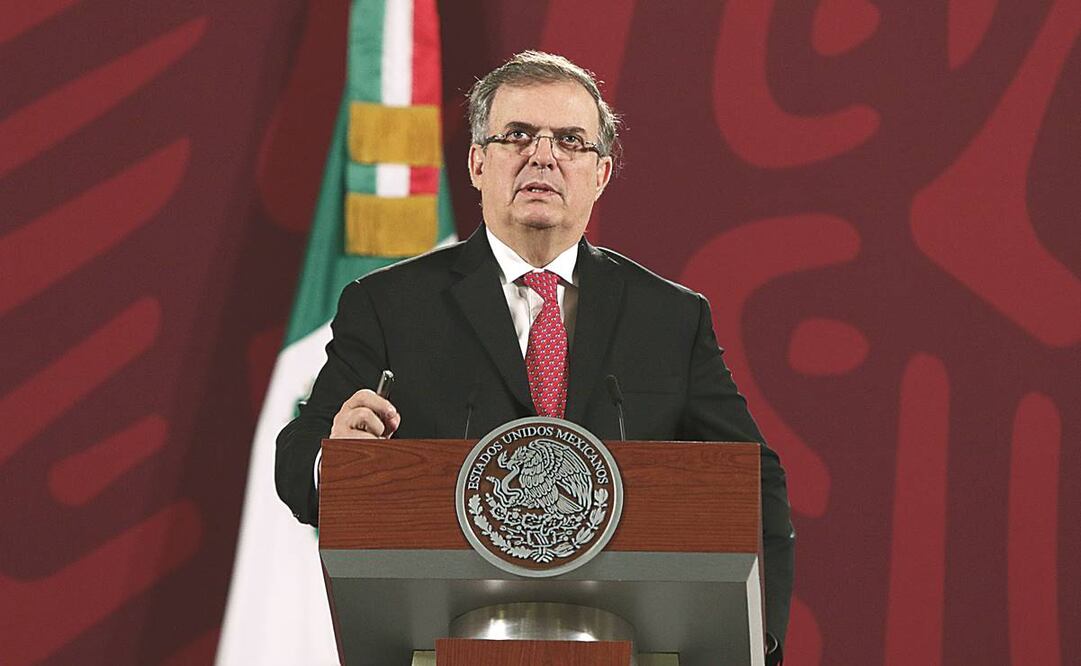 Ebrardistas a la fuerza