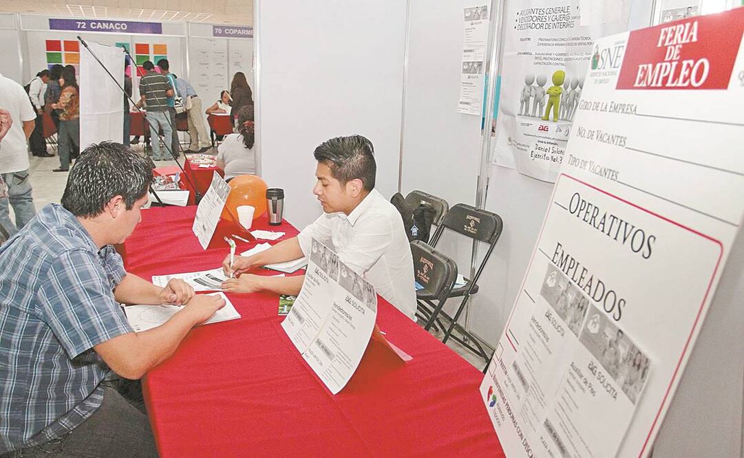 La AMECH acordó revisar la regulación fiscal y colaborar en las reglas del registro público de empresas de subcontratación. Foto: Archivo/ El Universal.