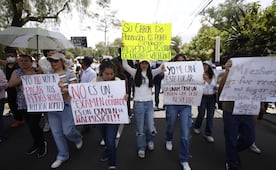 Aspirantes seleccionados en examen de la UNAM bloquean Insurgentes; exigen respetar resultados de evaluación en línea