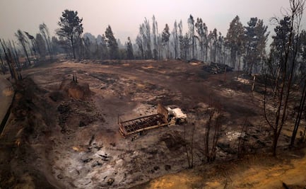 Por orden presidencial, Ebrard anuncia envío de 180 brigadistas contra incendios a Chile