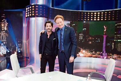 Conan O’Brien derriba muros en televisión