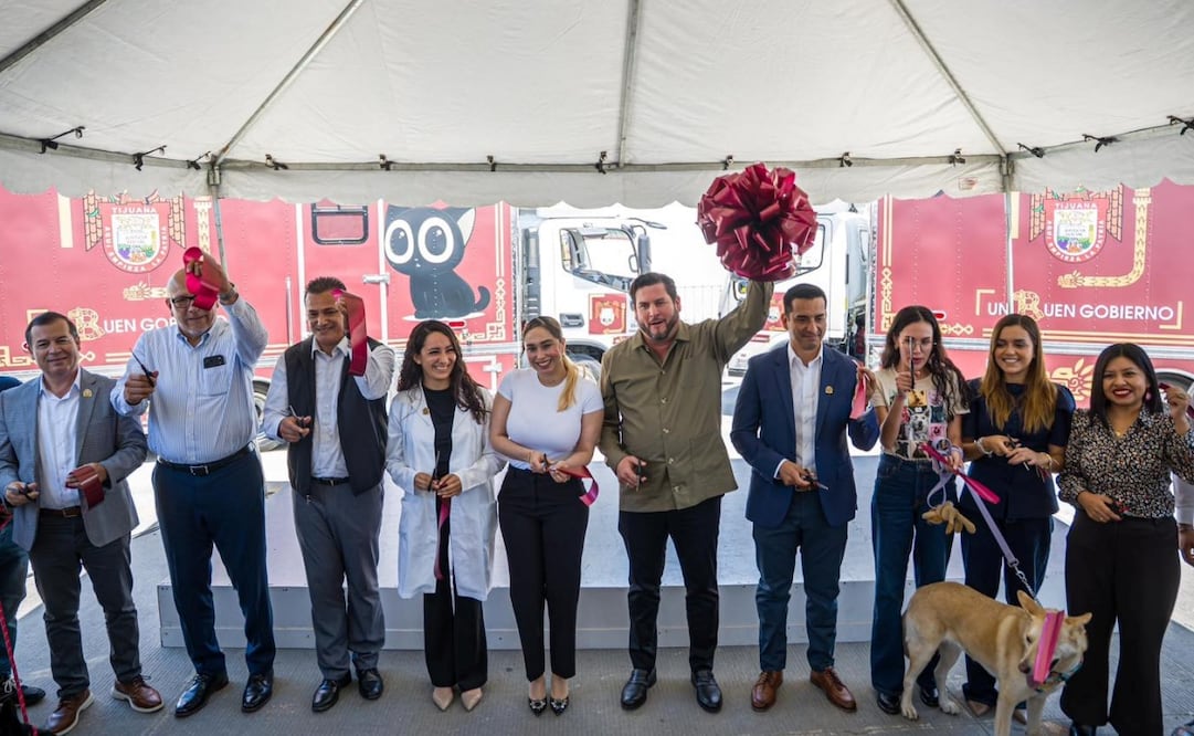 Autoridades municipales presentan el arranque del programa “Tijuana Ciudad Perruna y Gatuna” en Baja California (12/05/2026). Foto: Especial.