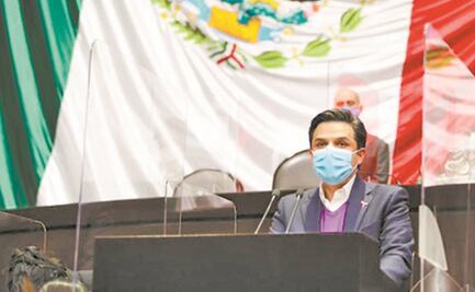 Pide Zoé Robledo entrega de medalla Belisario Domínguez a trabajadores de la salud