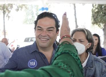 Va Enrique Vargas como candidato del PAN contra Delfina Gómez en Edomex