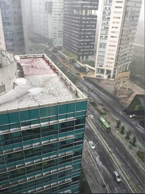 Así la zona de oficinas de Santa Fe. Cortesía @Omerta00