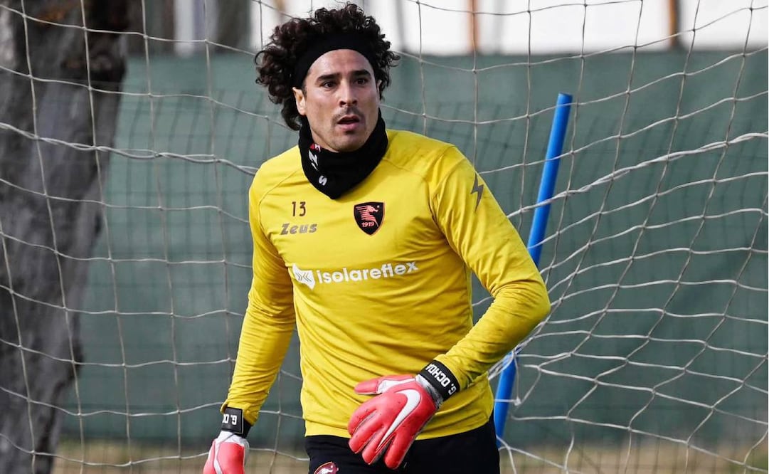 El León buscará contratar a Guillermo Ochoa. Foto: Especial