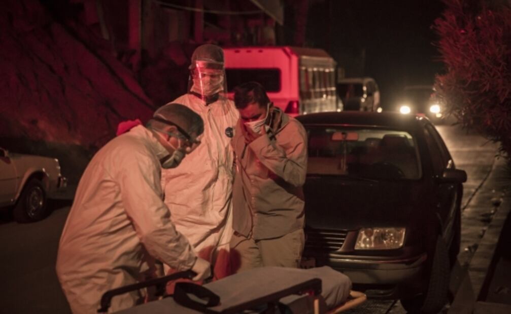 El vía crucis de las ambulancias en Tijuana en medio de la crisis sanitaria