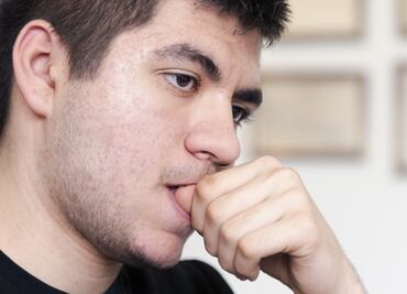 ¿Cómo dejar de morderse las uñas por estrés y qué efectos provoca?