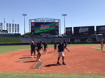 Incluso en las Series Internacionales, Grandes Ligas sigue jugando en su propia tierra