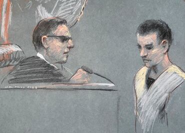 Militar de EU acusado de filtrar documentos secretos del Pentágono permanecerá preso