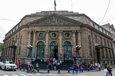 Congreso espera aval del INAH para restaurar fachada