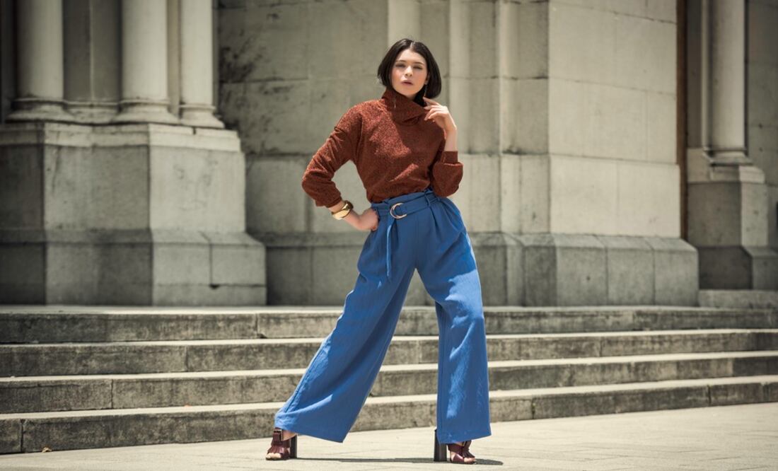 No todo son colores discretos, el marina es un color fresco que puedes usar para este otoño (fotos: Carlos Aranda)