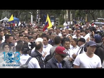 Miles de personas marchan en Colombia para rechazar el terrorismo