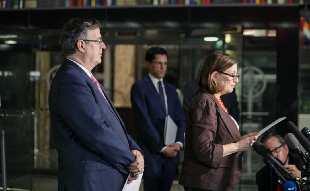 El secretario de Relaciones Exteriores, Marcelo Ebrard, y la embajadora de México ante EU, Martha Bárcena. Foto: SRE 