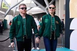 Canelo Álvarez asiste a la inauguración de la Copa del Mundo 2026; amenaza con meterse a la cancha