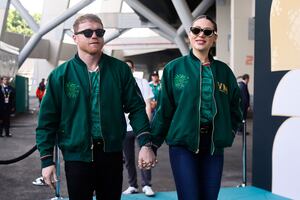 Canelo Álvarez asiste a la inauguración de la Copa del Mundo 2026; amenaza con meterse a la cancha