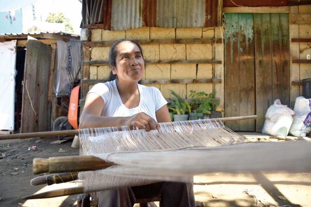 Por el temblor del pasado 19 de septiembre, 2 de los 3 cuartos que tiene la casa de Araceli Soberanes se derrumbaron, incluido el taller donde trabajaba (TONY RIVERA. EL UNIVERSAL)