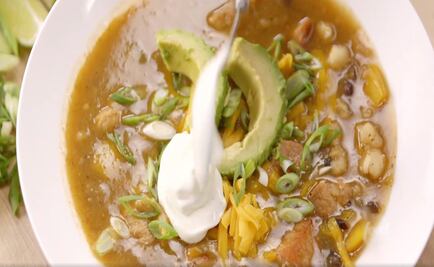 Esto lleva el pozole que se volvió viral de la chef Ina Garten